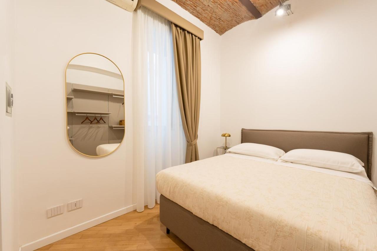 Dimora Dei Martiri Apartment Naples Luaran gambar